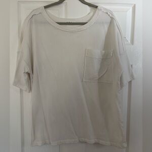 Relaxed Pocket Tee in White